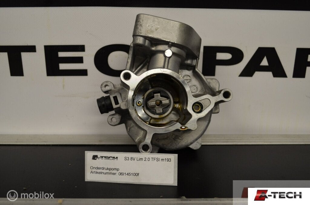 Vacuumpomp Audi A3 8V 2.0 TFSI S3 13-18 06l145100f, Auto-onderdelen, Audi, Gebruikt, Audi, Ophalen of Verzenden