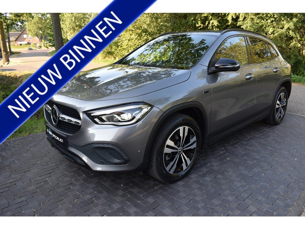 Mercedes-Benz GLA 250 e AMG Line 262 PK, ACC, Half Leer, ACC, Auto's, Mercedes-Benz, Met garantie (alle), Leder en Stof, Bedrijf