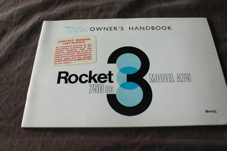 BSA A75 Rocket 3 750cc 1969 motorcycle owner's handbook, Ophalen of Verzenden, Overige merken