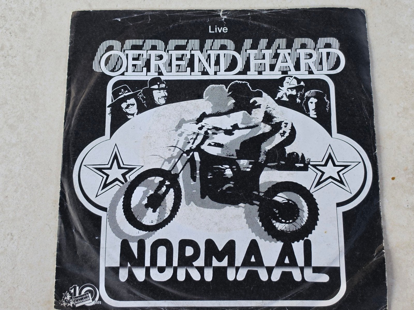 Normaal Singel Oerendhard live, Cd's en Dvd's, Vinyl Singles, Ophalen of Verzenden, Zo goed als nieuw, Nederlandstalig
