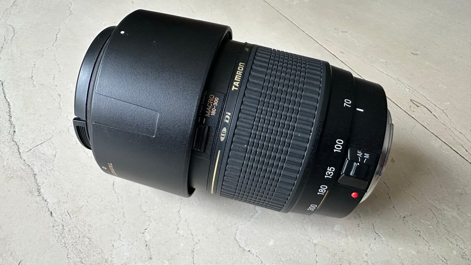 Tamron AF 70-300mm f/4-5.6 Di LD Macro 1:2 lens, Ophalen, Gebruikt, Autofocus, Telelens