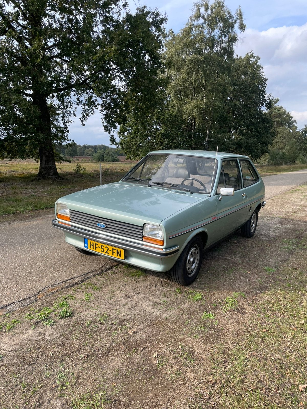 Ford fiesta mk1 bravo, Auto's, Voorwielaandrijving, 4 stoelen, Handgeschakeld, Grijs