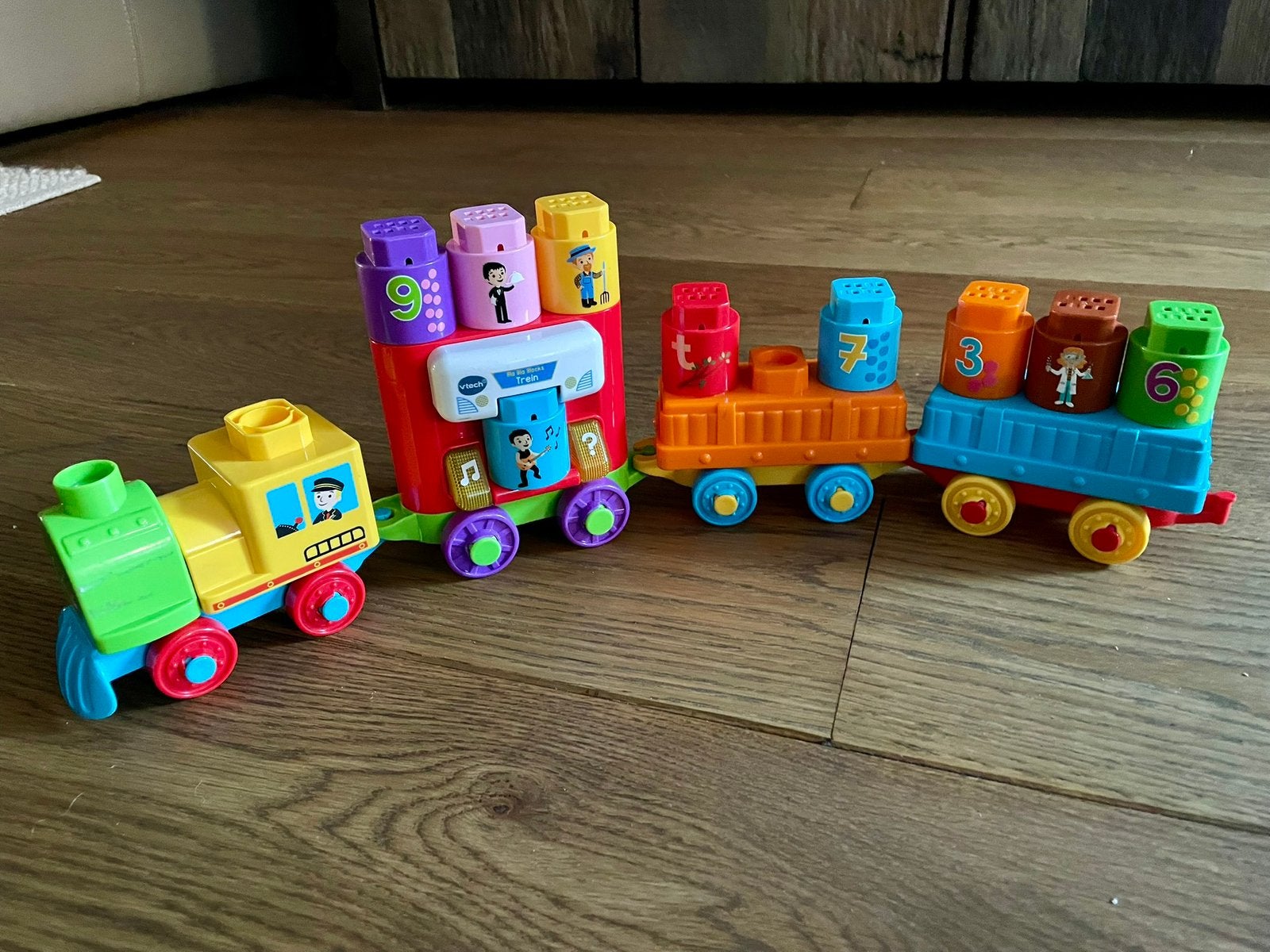 V-Tech Trein + Speelhuis bla-bla blocks, Ophalen of Verzenden, Zo goed als nieuw
