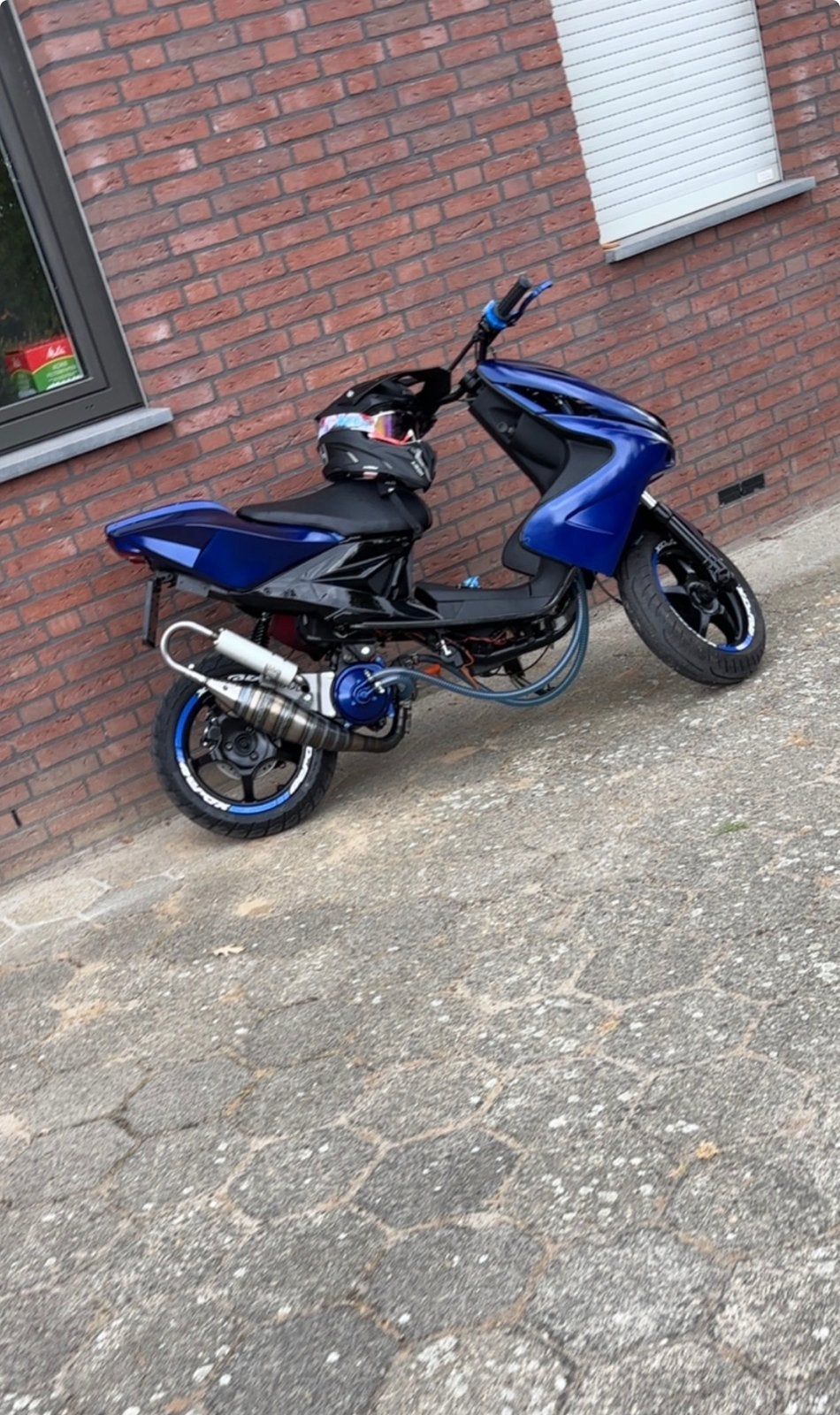 Yamaha aerox waardepijling, Ophalen, Zo goed als nieuw, Blok