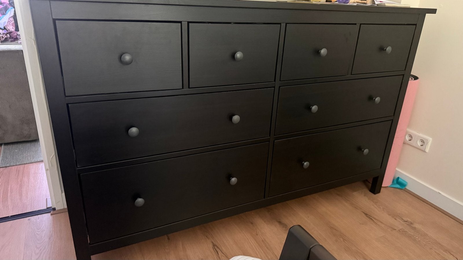 HEMNES Ladekast 8 lades zwartbruin 160x96 cm, Ophalen, Gebruikt, 5 laden of meer, 150 tot 200 cm