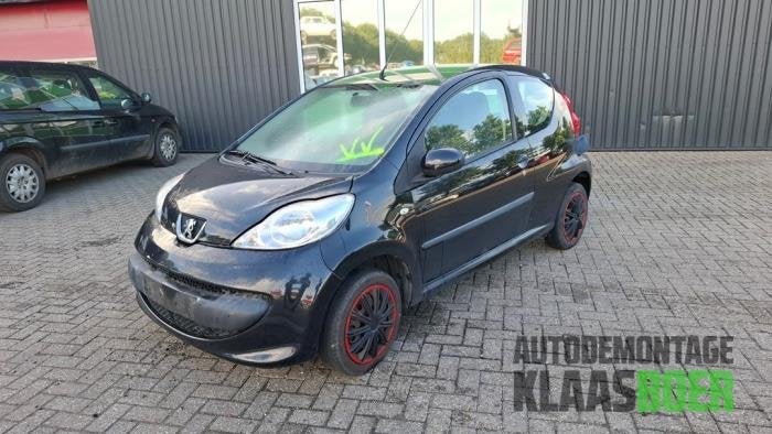 Voorbumper van een Peugeot 107 (EXZ), Auto-onderdelen, Gebruikt, -, -, 6 maanden garantie
