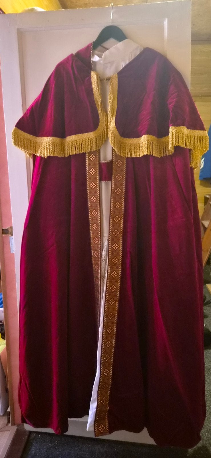 Sinterklaas kostuum en pieten pakken, Diversen, Sinterklaas, Ophalen, Gebruikt