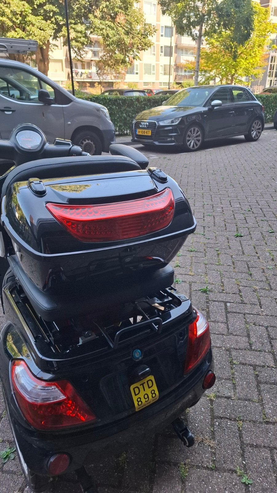 scootmobiel voor onderdelen of rijklaar te maken, Ophalen, Gebruikt