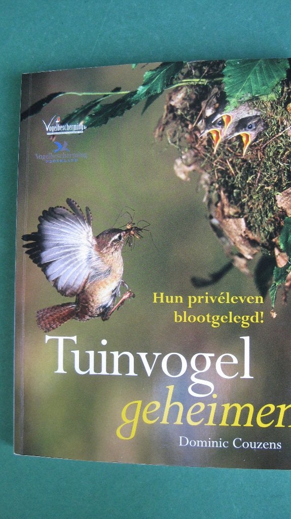 Dominic Couzens – Tuinvogel geheimen, Boeken, Ophalen of Verzenden, Zo goed als nieuw, Vogels