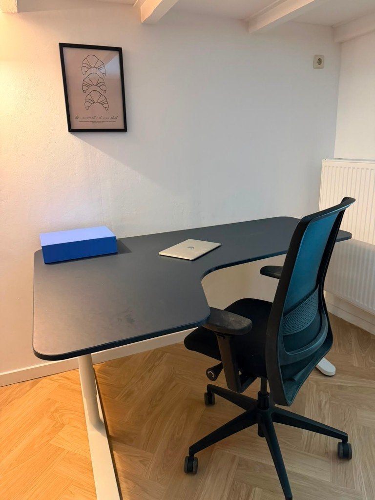 IKEA BEKANT Hoekbureau (nieuwprijs EUR 209), Ophalen, 160 cm, Gebruikt, IKEA