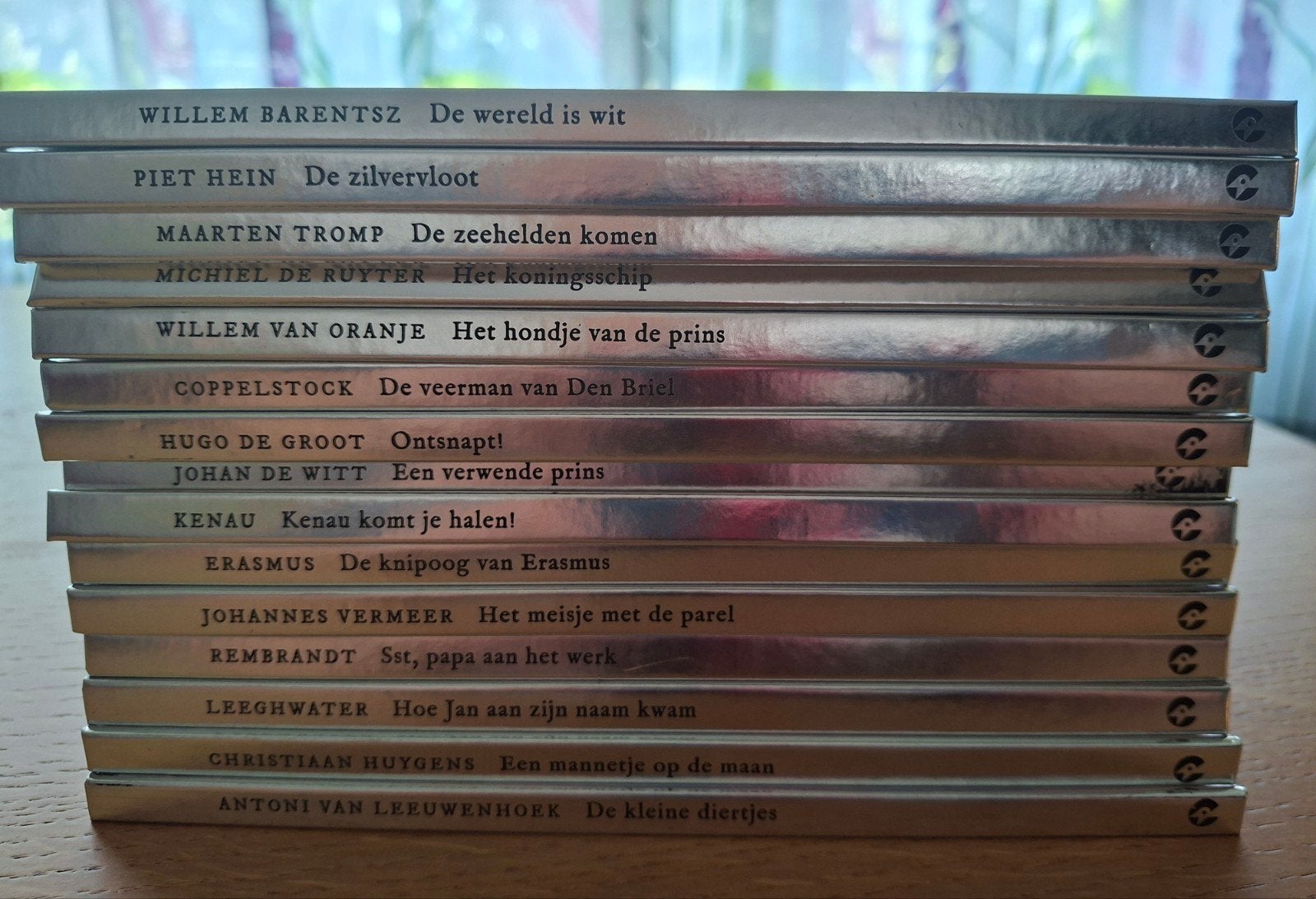 Complete 15-delige serie HOLLANDSE HELDEN, zilveren boekjes, Boeken, Ophalen of Verzenden, Nieuw