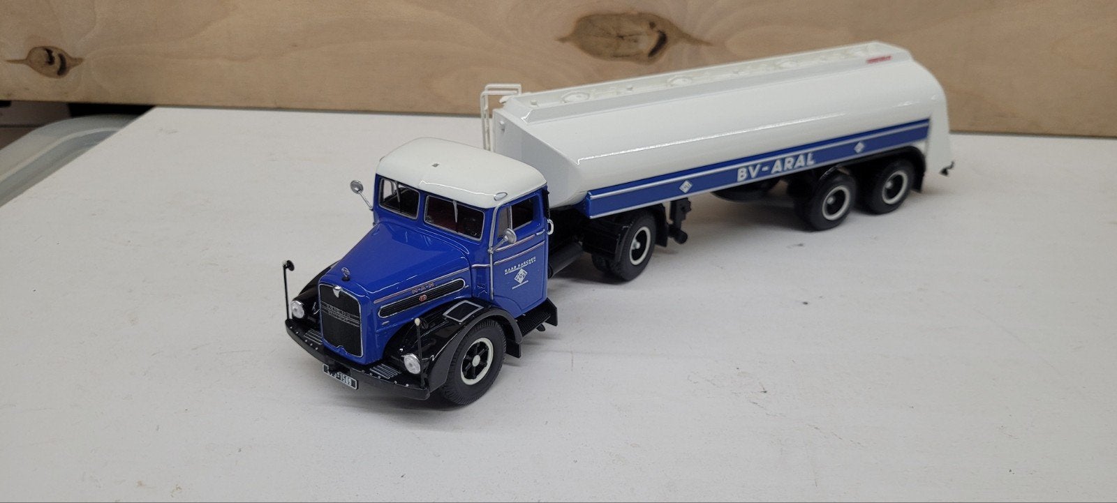 Minichamps MAN F8 Tanksattelzug  ARAL, Ophalen of Verzenden, Zo goed als nieuw, Bus of Vrachtwagen, MiniChamps