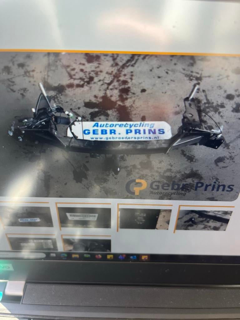 Trekhaak Lexus IS300h gezocht, Auto-onderdelen, Ophalen, Gebruikt