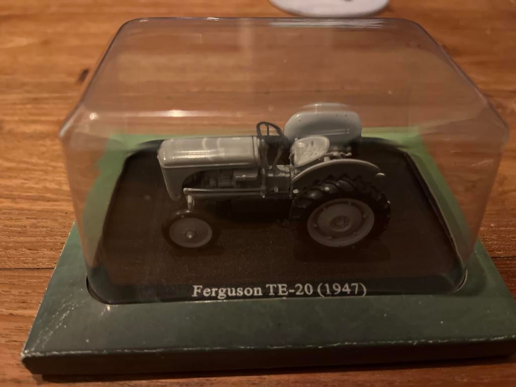Ferguson TE-20 (1947) Model Tractor, Hobby en Vrije tijd, Ophalen of Verzenden, Zo goed als nieuw, Overige typen, Overige merken