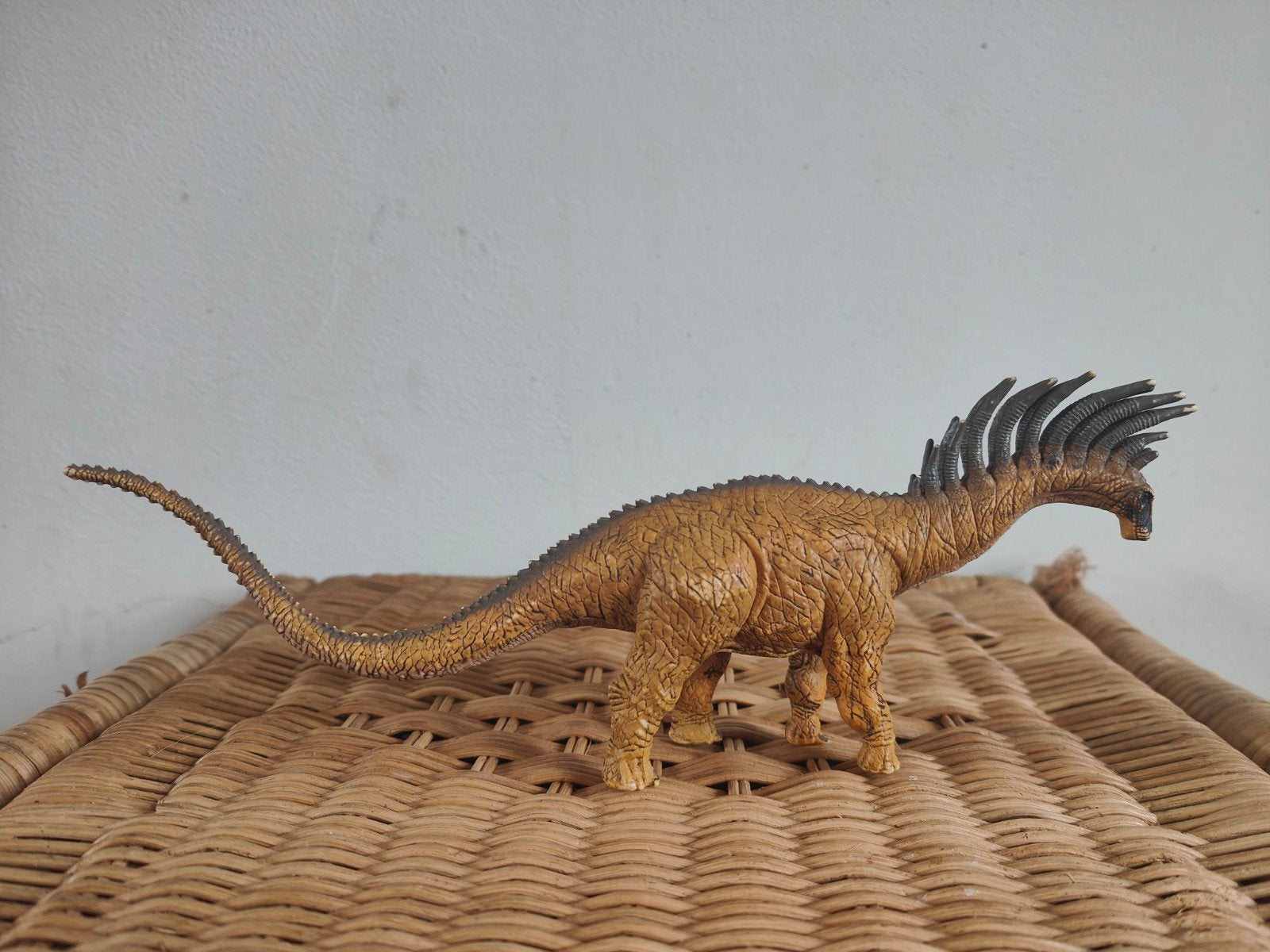 Schleich bajadasaurus, Ophalen of Verzenden, Gebruikt