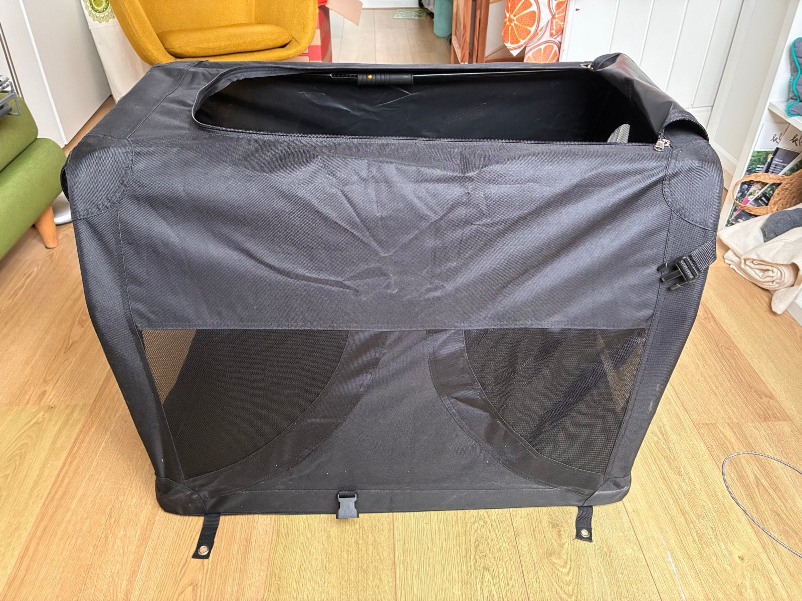 Adori Reis Bench Zwart - Hondenbench - 71x51x51 cm, Ophalen, Zo goed als nieuw