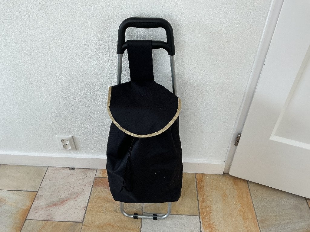 Boodschappenwagen voor de vakantie, 30 cm of meer, Zwart, Zo goed als nieuw, 55 tot 75 cm