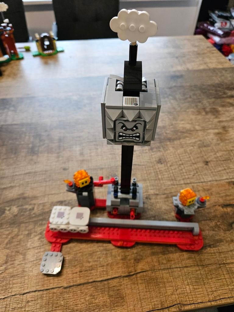 Lego Super Mario 71376 De val van Thwomp - Compleet, Ophalen of Verzenden, Zo goed als nieuw, Complete set, Lego