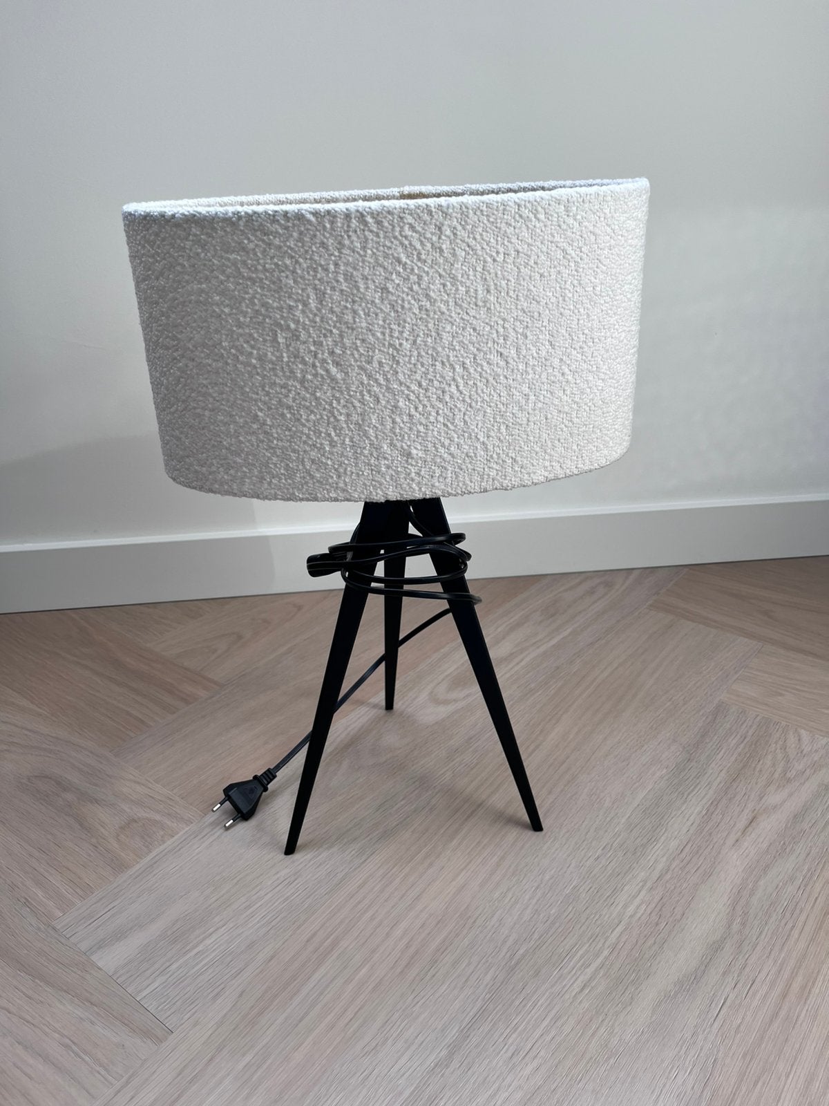 Lamp tafellamp Zuiver bouclé kap ovaal, Ophalen, Zo goed als nieuw, Minder dan 100 cm