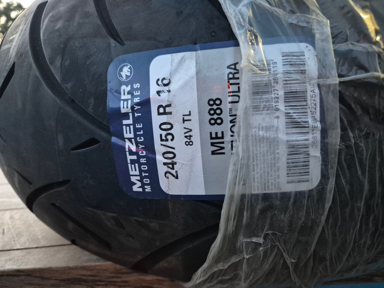 Metzeler ME 888 Marathon Ultra Motorband 240/50 R16, Motoren, Ophalen of Verzenden