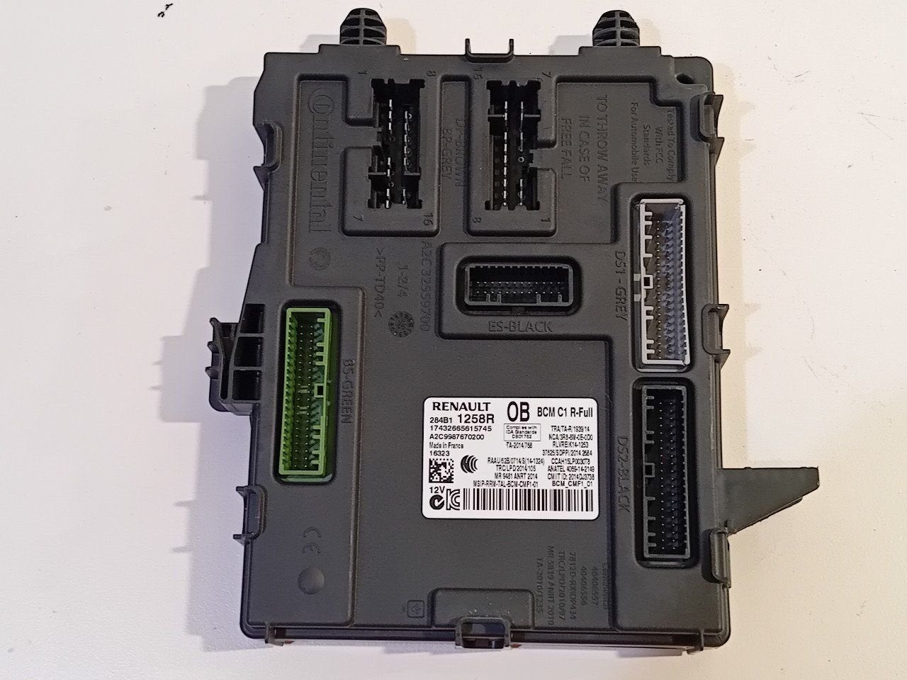 Computer body control Renault Scénic, Onderdelen@venauto.nl, Van der Ven Autorecycling B.V., Gebruikt, Ettenseweg 76, 4706 PB Roosendaal, The Netherlands