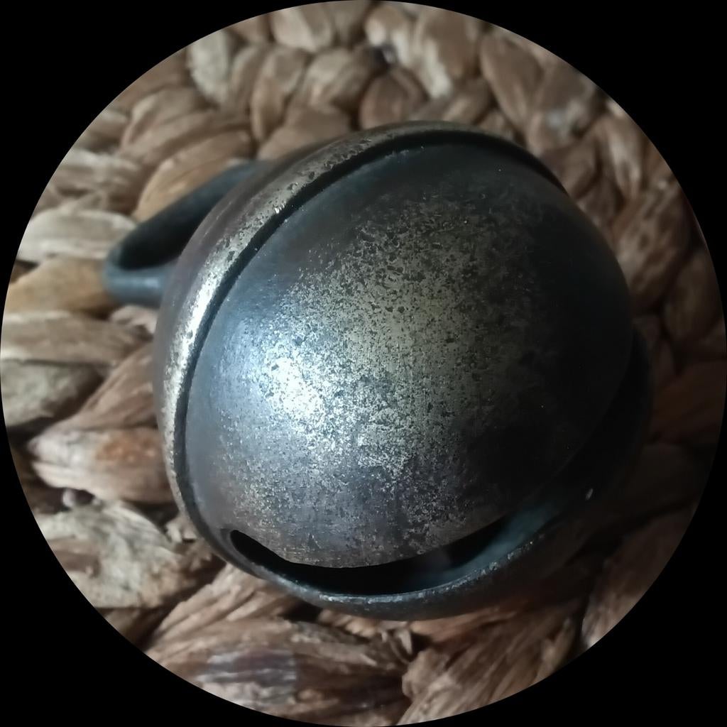 Zeer Mooie Messing Koeien/ Paarde bel Antieke bel  7,5 cm, Ophalen of Verzenden