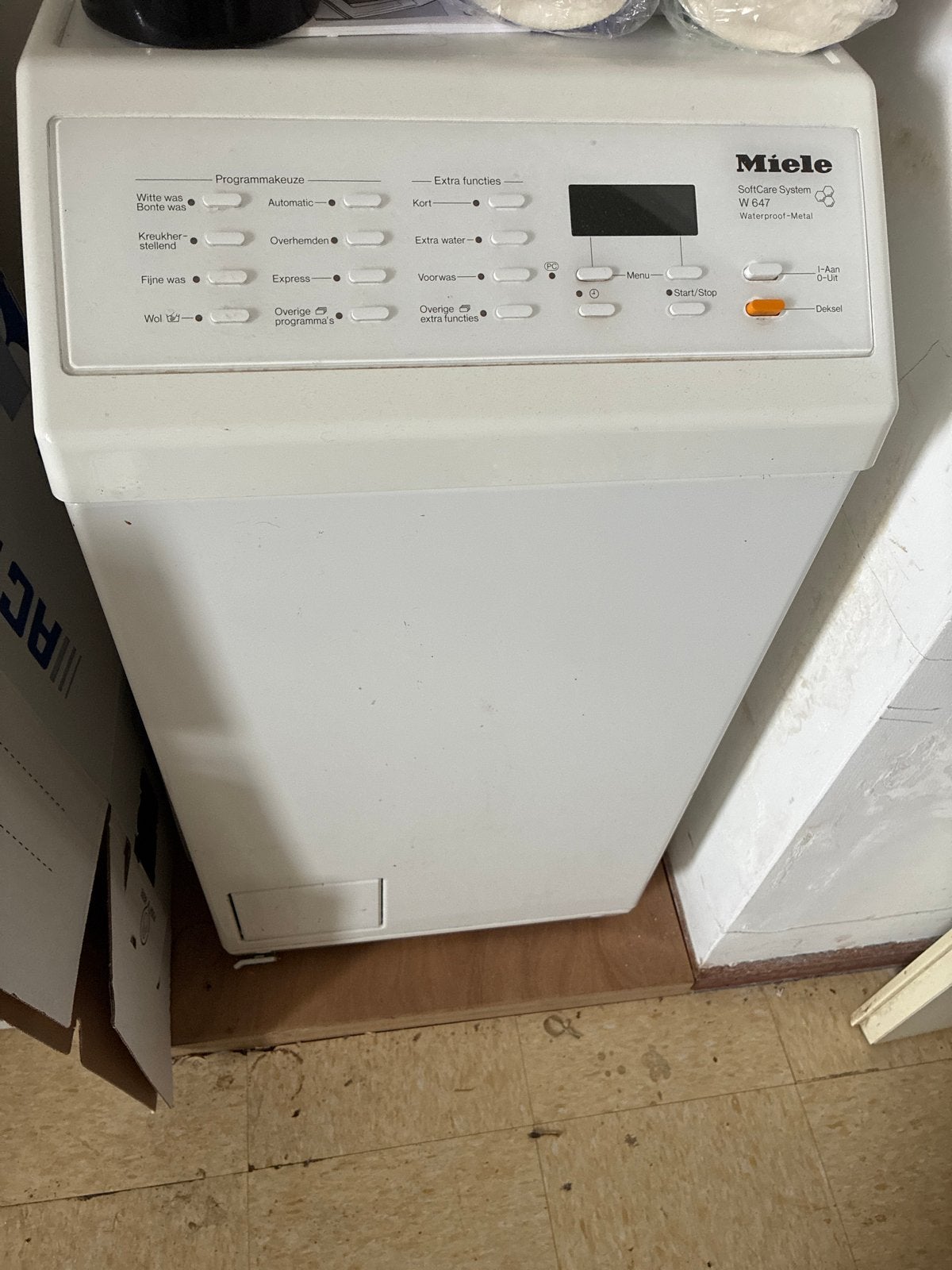 GRATIS Miele W647 Bovenlader Wasmachine - SoftCare System, Witgoed en Apparatuur, Wasmachines, Gebruikt, Bovenlader, 6 tot 8 kg