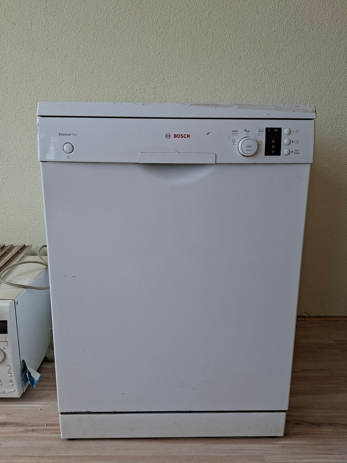 Bosch Silence Plus (Serie 1) Vrijstaande Vaatwasser, Witgoed en Apparatuur, Vaatwasmachines, Ophalen, Gebruikt, Eco programma
