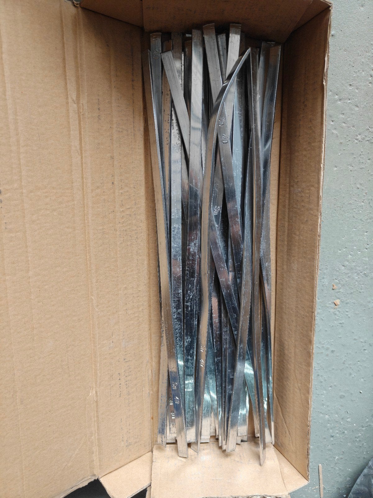 Te koop 40 staven soldeer 40/60, Ophalen, Nieuw