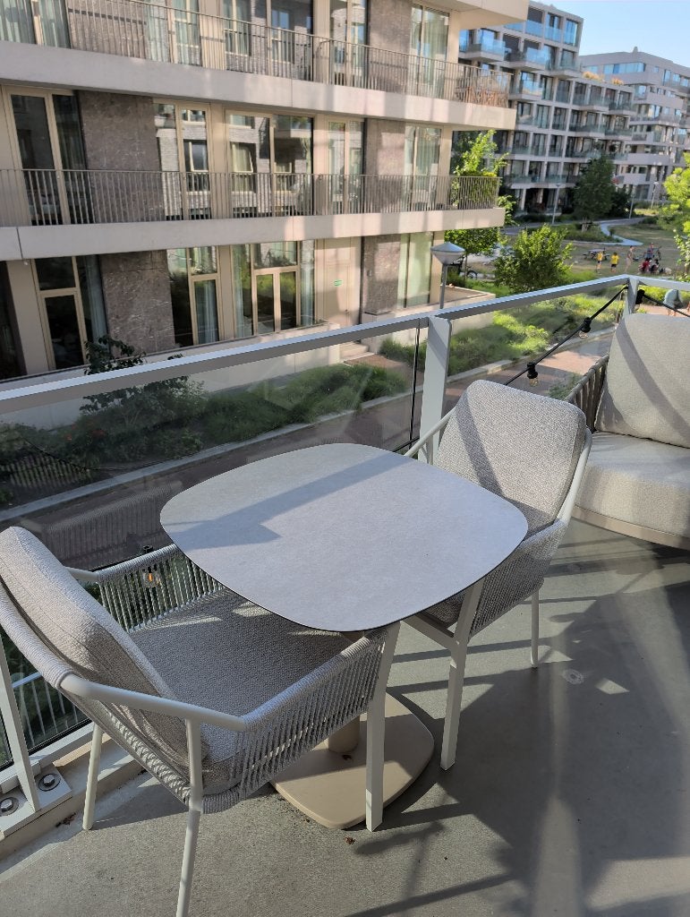 2x Tierra Outdoor stapelbare dining tuinstoel, Ophalen, Zo goed als nieuw, Aluminium, Stapelbaar