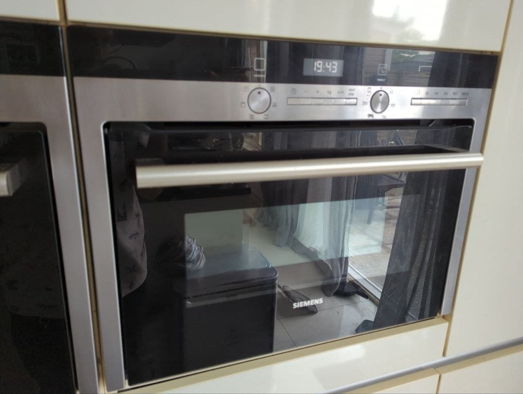 Siemens HB84K552 combi-oven, Witgoed en Apparatuur, Ovens, Gebruikt, Inbouw, Combi-oven, Siemens, 45 tot 50 cm, 45 tot 60 cm, Hete lucht