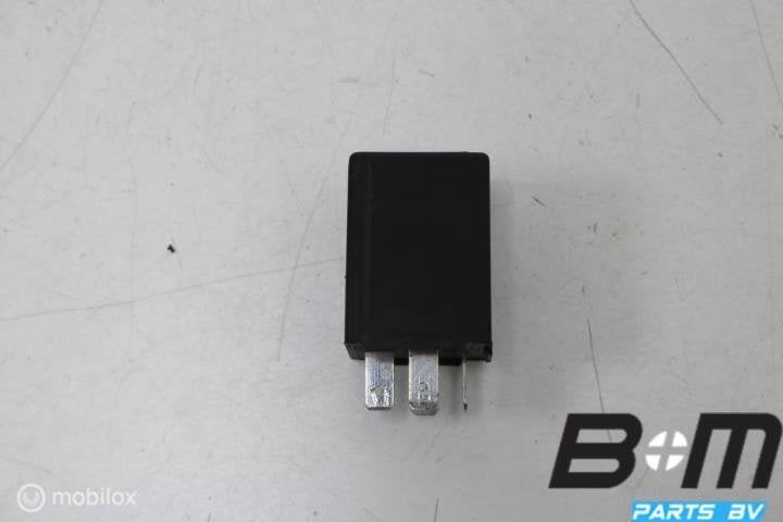 Koplampsproeier relais 95 VW Lupo GTI 701955200, Gebruikt