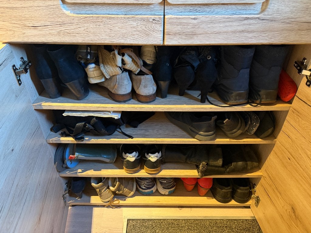 Schoenenkast, Ophalen, Zo goed als nieuw