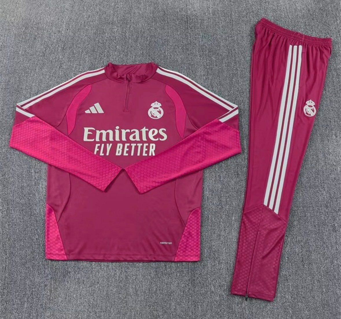 Real Madrid Roze Neon Trainingspak 2026/27, Maat XS of kleiner, Ophalen of Verzenden, Nieuw, Trainingspak