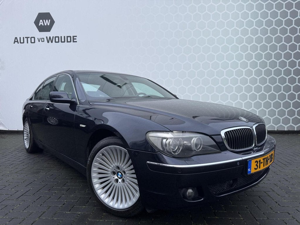 BMW 7-serie 750i High Executive Leer Xenon Adaptive Cruise, Auto's, BMW, Automaat, Achterwielaandrijving, Gebruikt, 8 cilinders