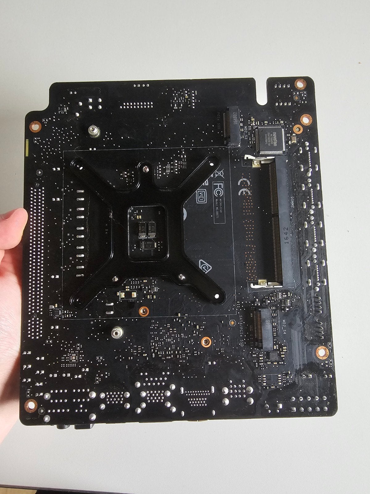 MSI Moederbord DDR4 Boost - Zo goed als nieuw, Computers en Software, LGA 1151, DDR4, Ophalen of Verzenden, Zo goed als nieuw