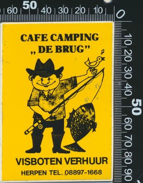 Sticker: Cafe Camping De Brug - Visboten verhuur - Herpen, Ophalen of Verzenden, Zo goed als nieuw, Bedrijf of Vereniging