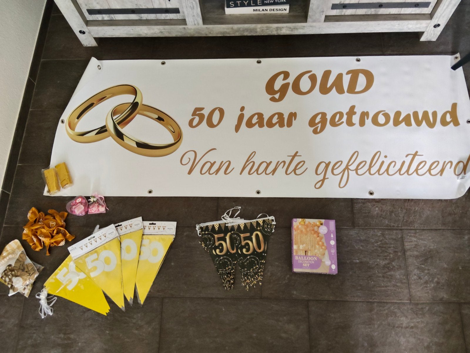 Versiering 50 jaar getrouwd., Hobby en Vrije tijd, Ophalen of Verzenden, Versiering