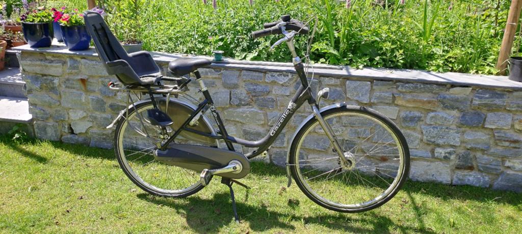 Gazelle Bloom 28 inch met kinderzitje, Fietsen en Brommers, Fietsen | Dames | Moederfietsen, Ophalen, Gebruikt, Gazelle, 1 zitje
