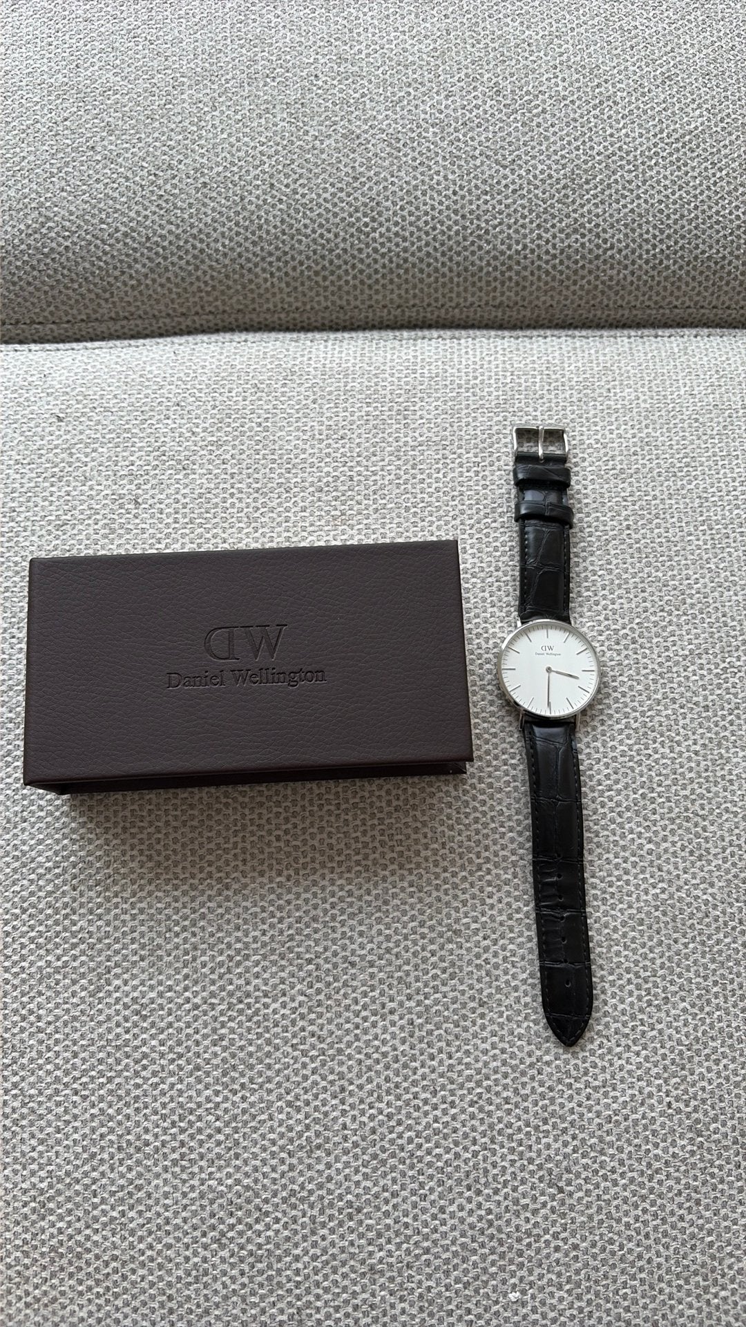 Daniel wellington horloge, Overige merken, Overige materialen, Ophalen of Verzenden, Leer