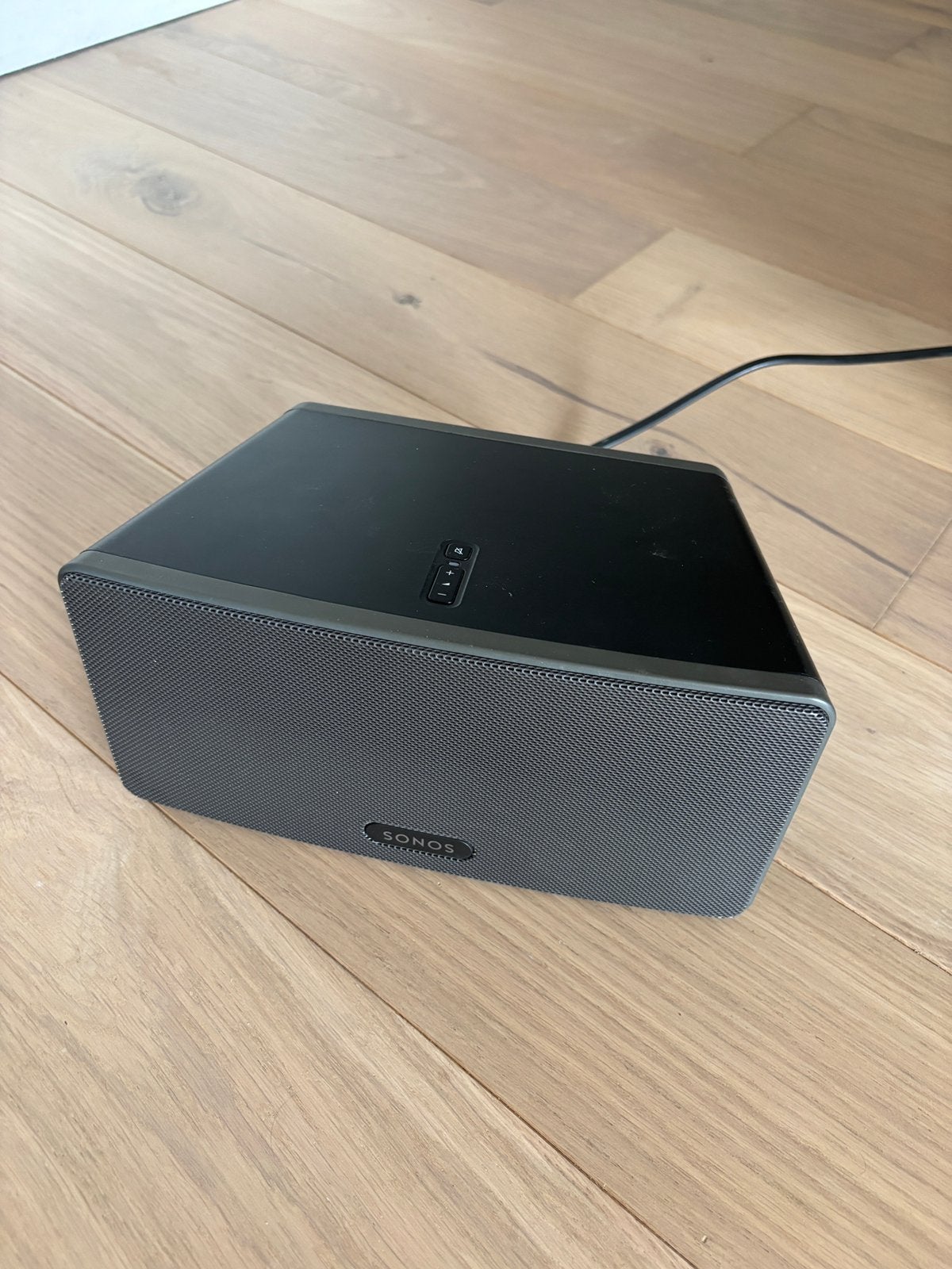 Sonos Play3 - krachtig geluid (nieuwe s2 app), Ophalen of Verzenden, Zo goed als nieuw