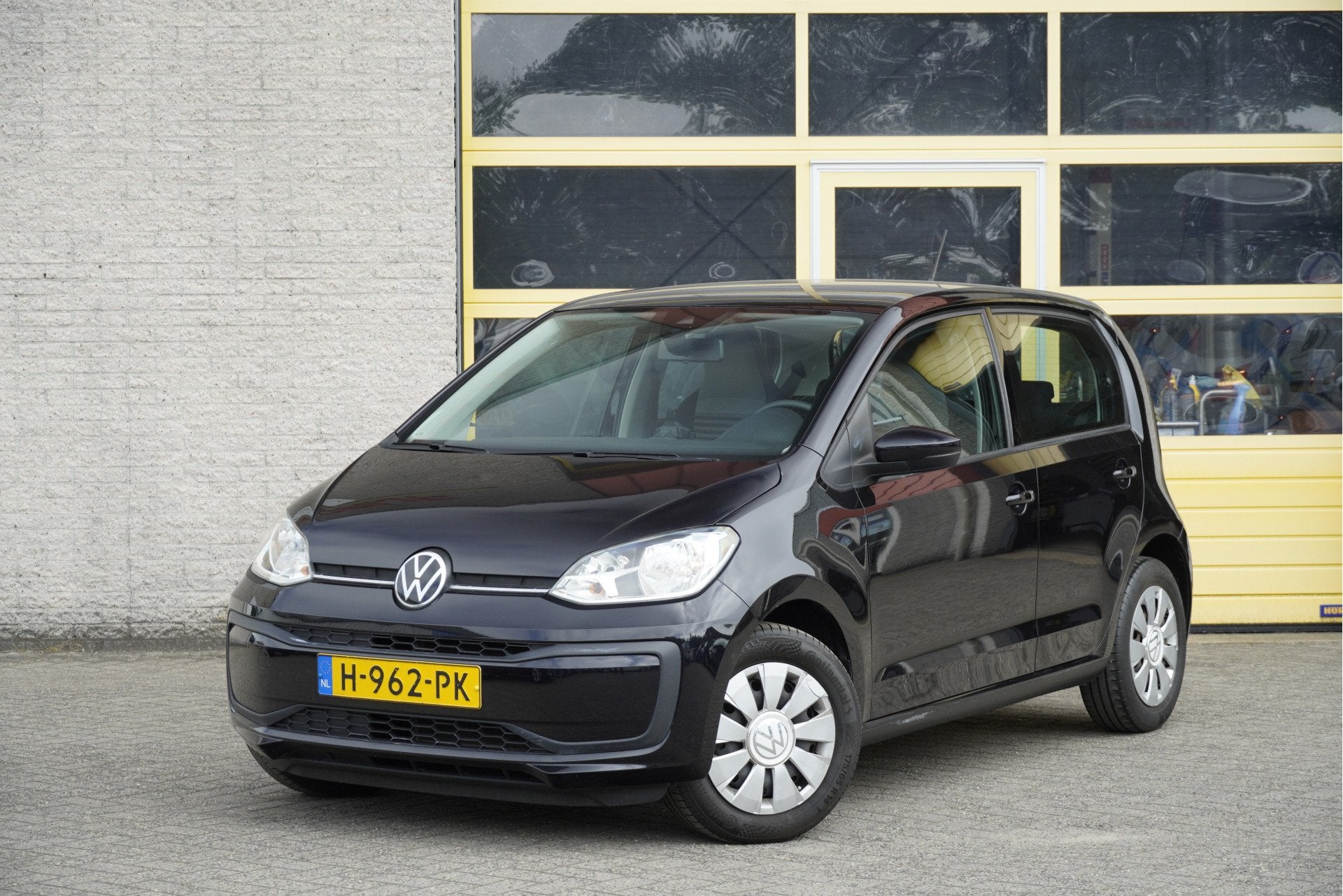 Volkswagen up! 1.0 BMT 5drs Move Up! BJ2020 Led dagrijverlic, Voorwielaandrijving, Dealer onderhouden, Stof, Gebruikt