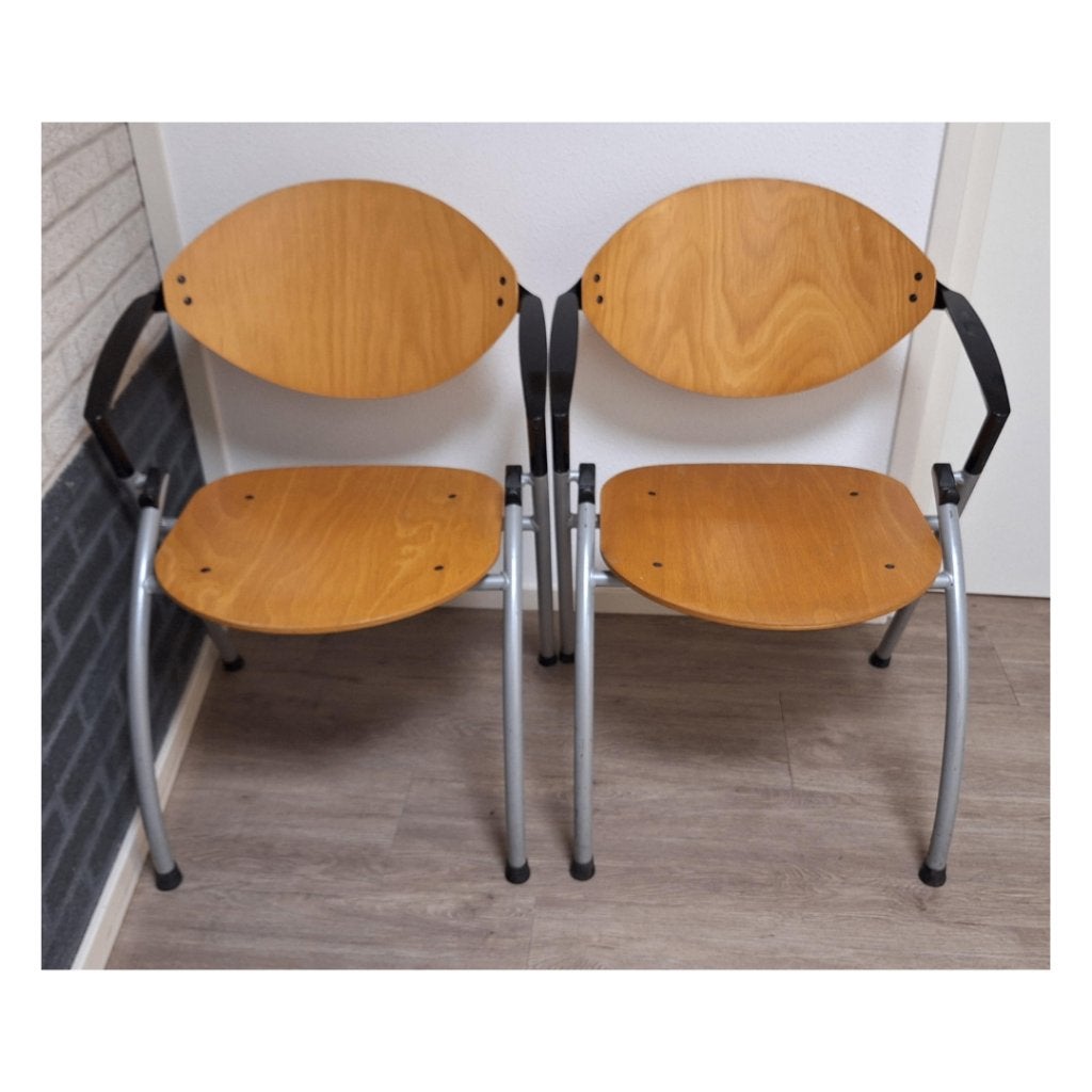 Vepa Alpine - 20 stoelen - stapelbaar - vergaderstoel, Ophalen, Gebruikt, Bruin, Vergader kantoor wachtruimte