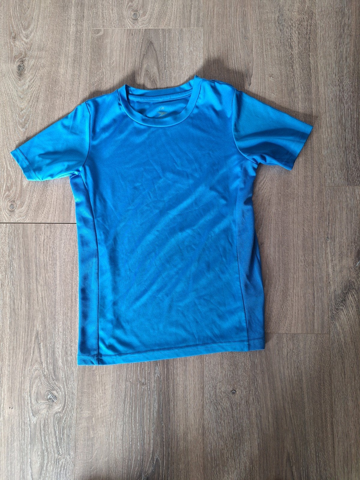 Blauw T-shirt maat 140, Kinderen en Baby's, Ophalen of Verzenden, Gebruikt, Jongen of Meisje, Shirt of Longsleeve