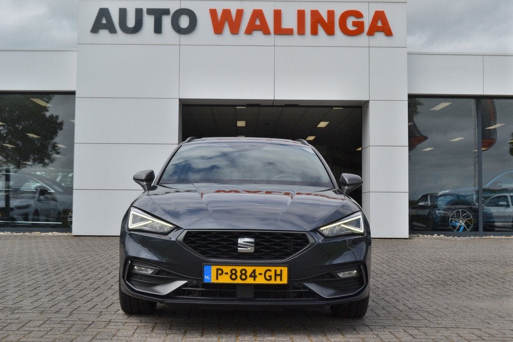 SEAT Leon Sportstourer 1.4 TSI eHybrid PHEV 259pk FR | Panor, Auto's, Seat, Gebruikt, 4 cilinders, Leon, Leder en Stof