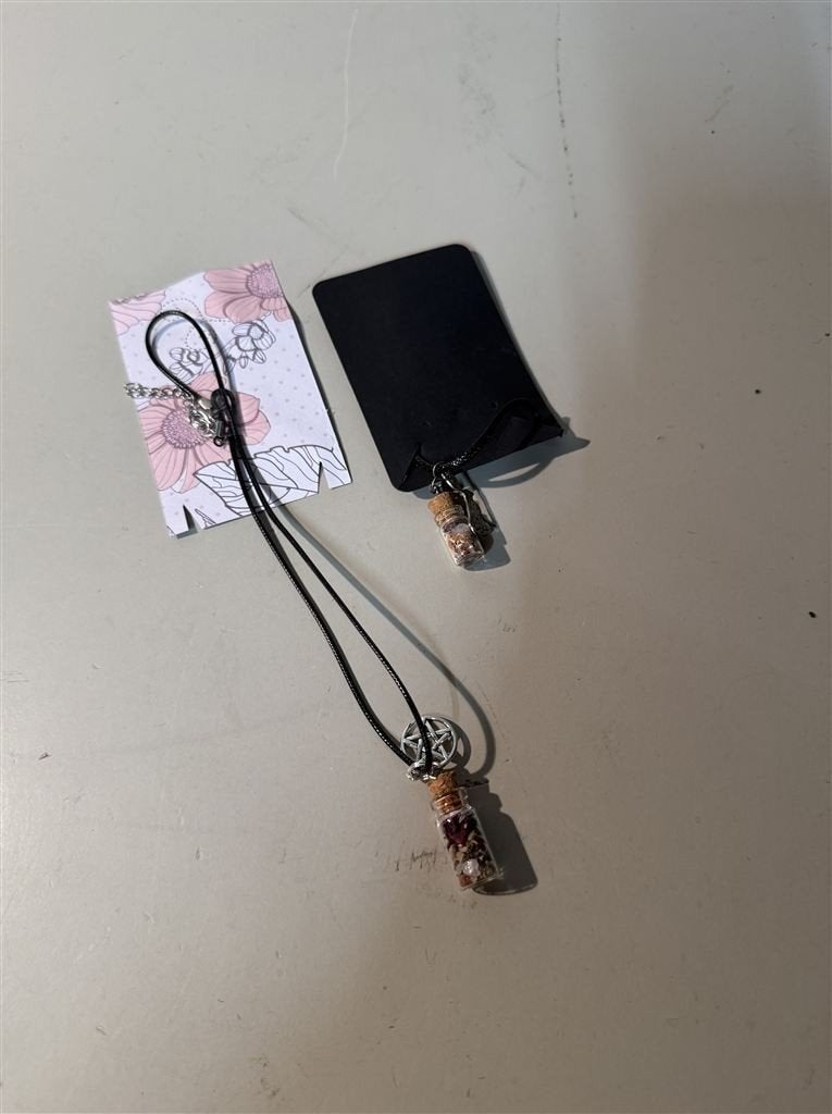 Ostara Witches Spellflesje + Hanger met Haas - Magische Deco, Verzamelen, Ophalen of Verzenden, Nieuw