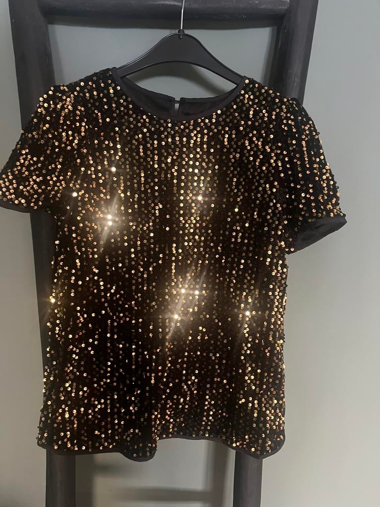 Zwart met goud pailletten top 36 feesttop shirt feestkleding, Verzenden, Zwart, Zo goed als nieuw, Korte mouw