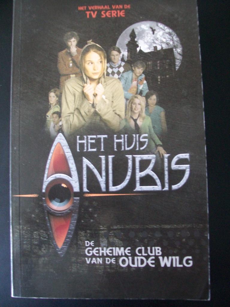 HUIS ANUBIS LEESBOEK (1): De Geheime Club v/d Oude Wilg zgan, Boeken, Verzenden, Zo goed als nieuw, Non-fictie