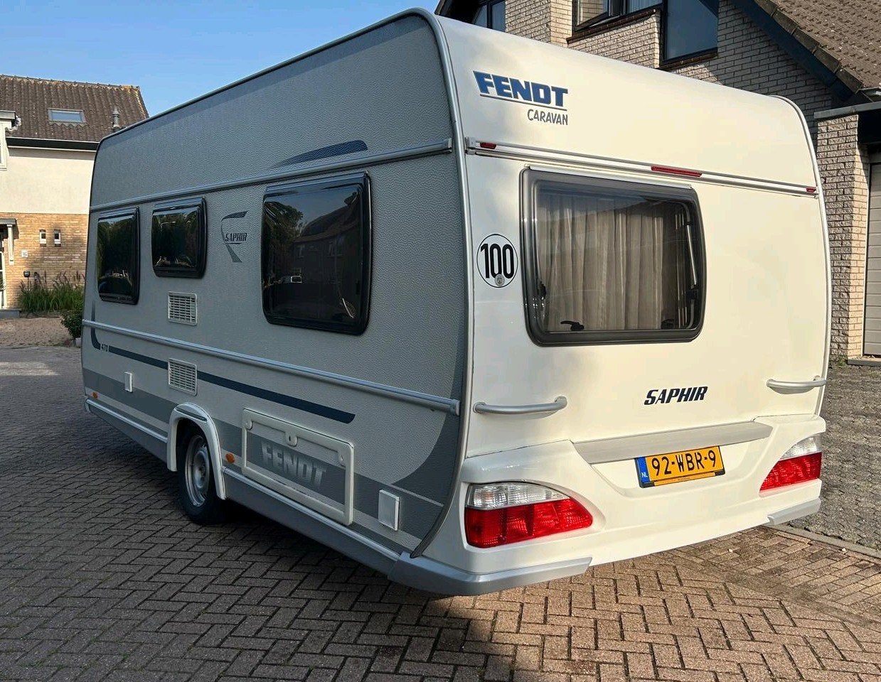 Fendt Saphir 470 - Ruime en complete caravan, Caravans en Kamperen, Caravans, Rondzit, Mover, Frans bed, Particulier