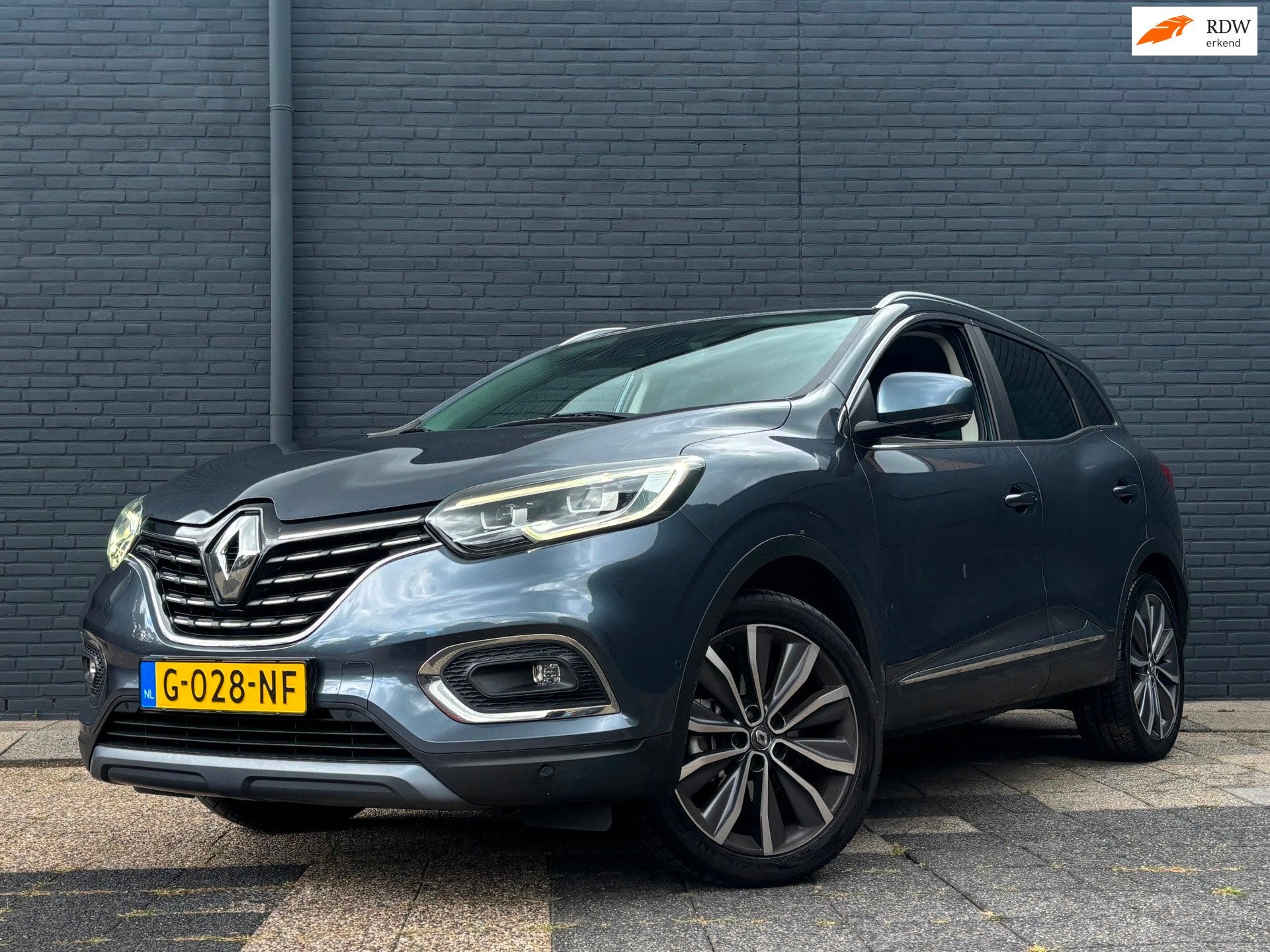 Renault Kadjar 1.3 TCe Zen | Leder | Stoelverwarming | Trekh, Kadjar, 15 km/l, Gebruikt, Euro 6